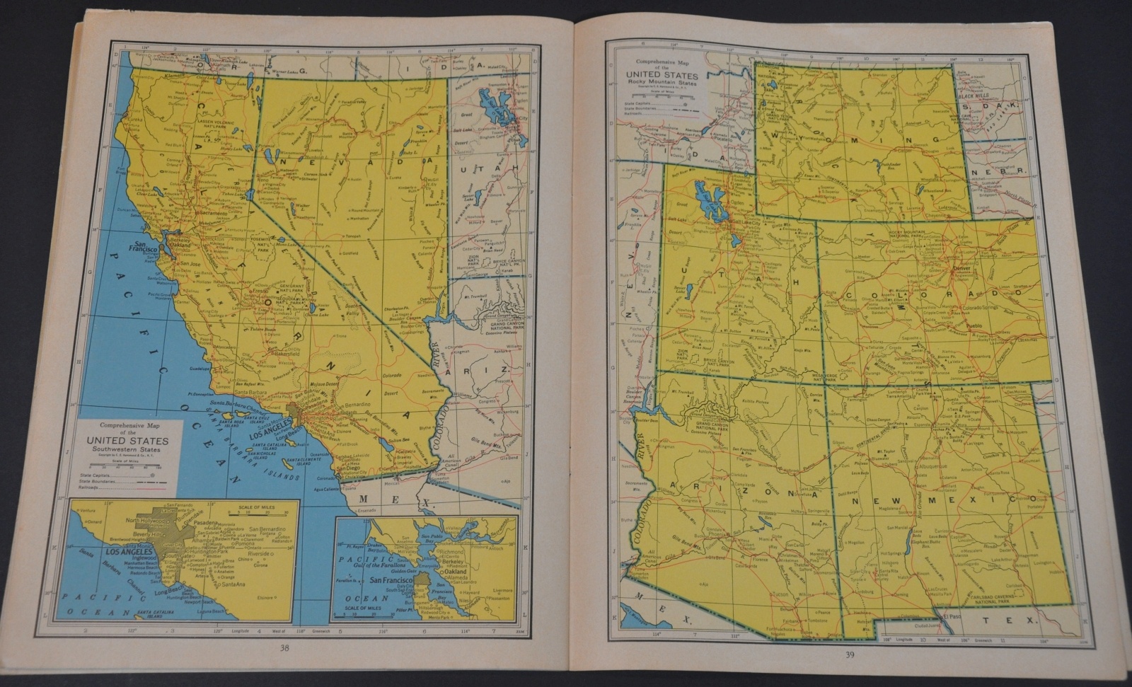 Hammond's Self-Revising World Atlas and Gazetteer