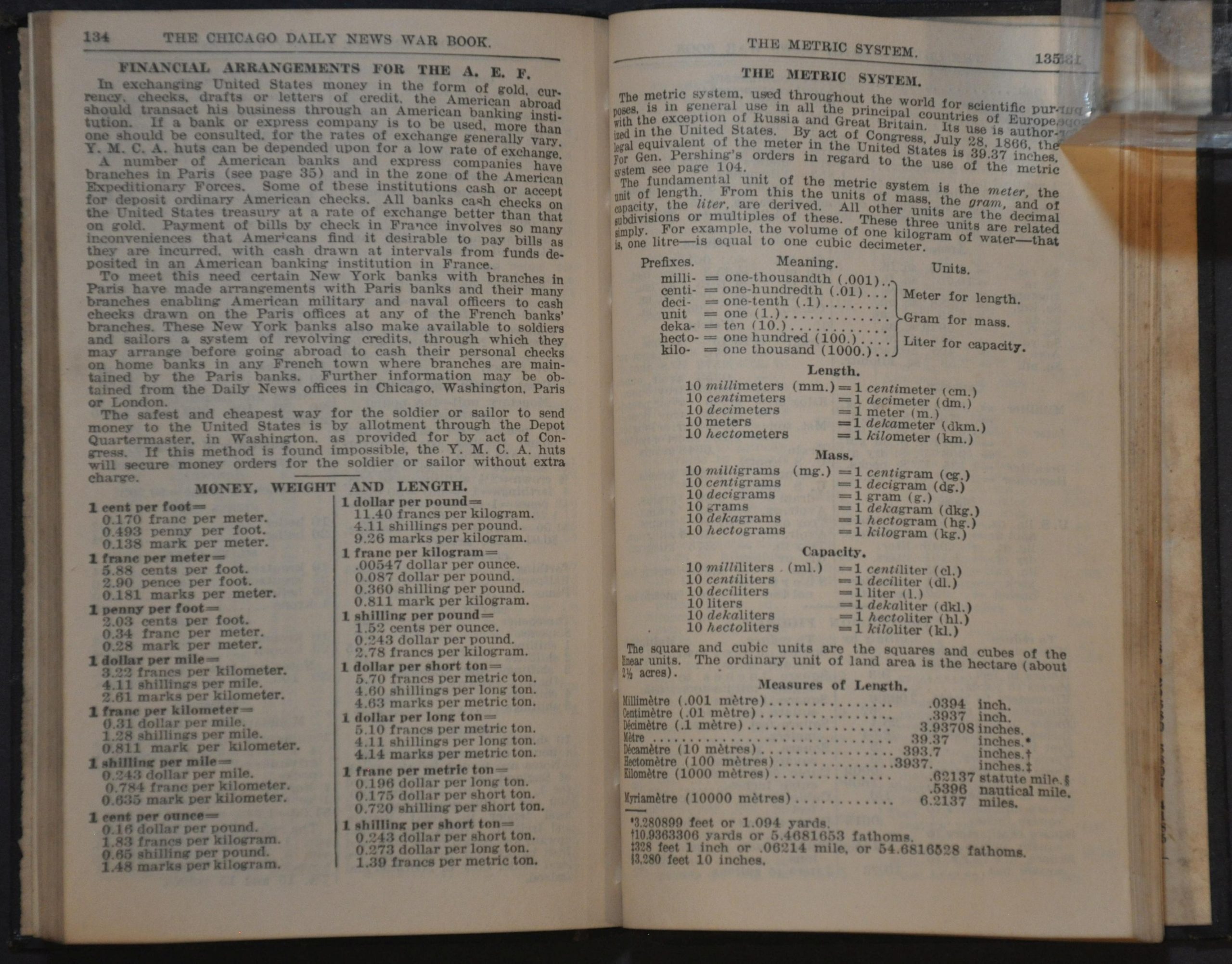 The Chicago Daily News War Book for American Soldiers, Sailors, and Marines - Image 4